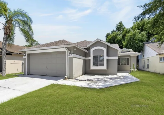 Photo 2 of Single family home for sale at 305 Sand Ridge Dr, Valrico, FL 33594 | MLS# TB8505135 | Listing updated on 2026-09-19