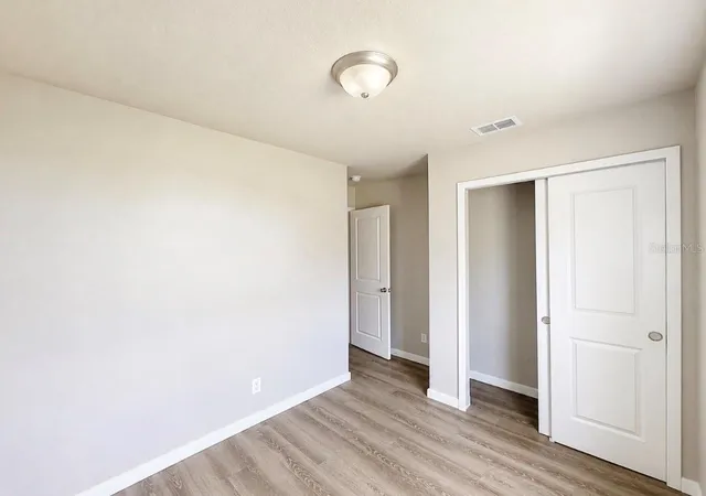 Photo 2 of Single family home for sale at 351 N Main Ave, Groveland, FL 34736 | MLS# O6404856 | Listing updated on 2026-10-27
