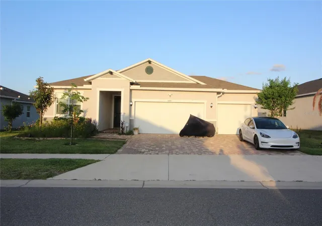 1st image of 9449 Sanders Park Pl, Seffner, FL 33584 | MLS# O6404860
