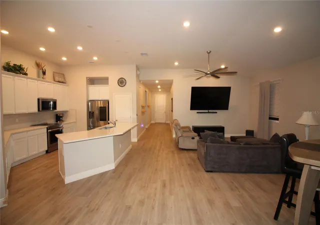 5th image of 9449 Sanders Park Pl, Seffner, FL 33584 | MLS# O6404860