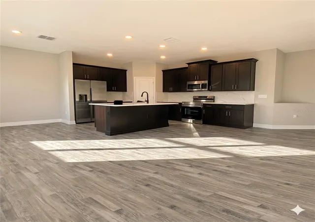 Photo 4 of Single family home for sale at 2039 E Newhaven St, Inverness, FL 34453 | MLS# TB8505156 | Listing updated on 2026-07-16