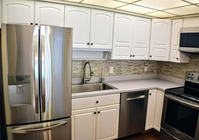 5th image of 814 Park Lake Cir, MAITLAND, FL 32751