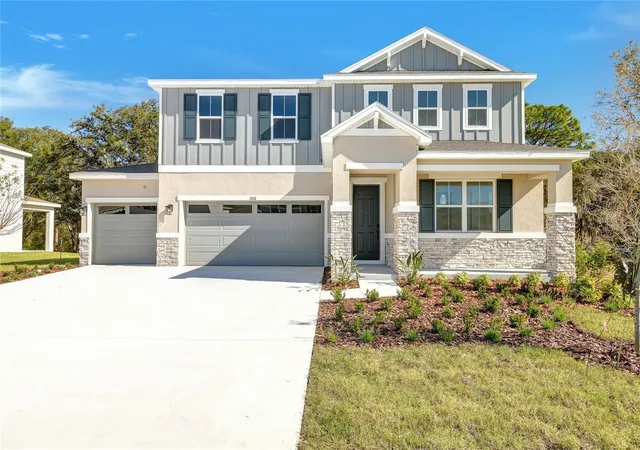Photo 2 of Single family home for sale at 1010 Cloud Ridge Ct, Mount Dora, FL 32757 | MLS# S5149233 | Listing updated on 2026-10-07