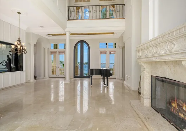 2nd image of 1356 Point Crisp Rd, Sarasota, FL 34242 | MLS# A4692551