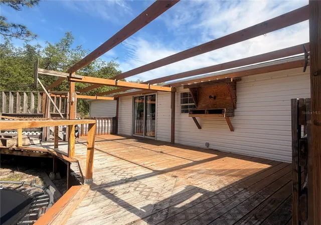 Homes for sale in Homosassa, FL | 6810 W Pershing Dr, Homosassa, FL 34448 | MLS# TB8505236