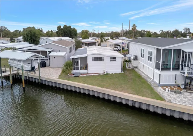 4th image of 162 S Saint Thomas Cir, Apollo Beach, FL 33572 | MLS# TB8505246