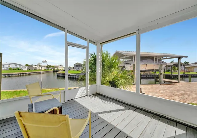 5th image of 162 S Saint Thomas Cir, Apollo Beach, FL 33572 | MLS# TB8505246