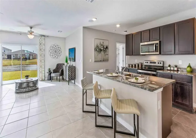 3rd image of 4511 Rosewood Ramble Ct, Plant City, FL 33565 | MLS# TB8505255