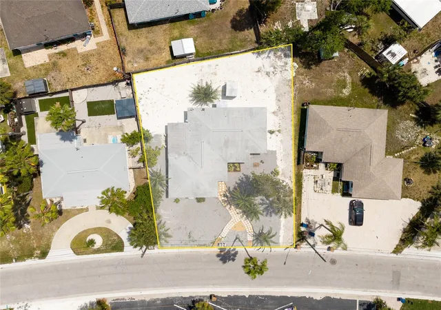 Homes for sale in Madeira Beach, FL | 14013 Marguerite Dr, Madeira Beach, FL 33708 | MLS# TB8505257