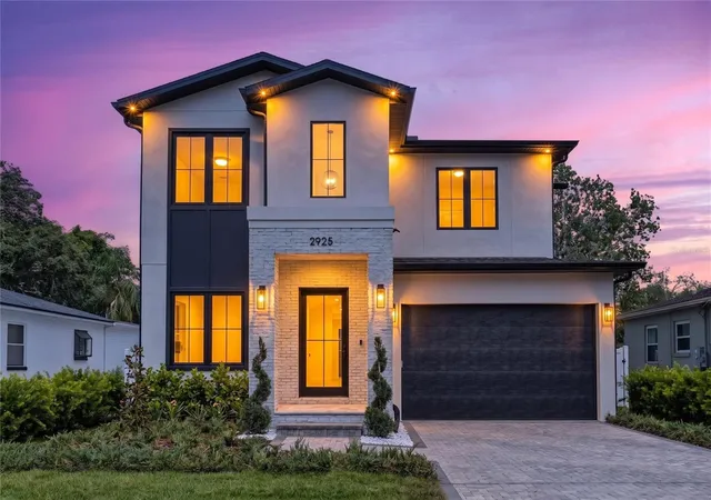 Single family home for sale at 2925 Oberlin Ave, ORLANDO, FL 32804 | MLS# O6404927