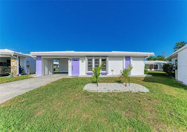 Photo 1 of Condo for sale at 140 Circlewood Dr #C1-4, Venice, FL 34293 | MLS# A4692560 | Listing updated on 2026-10-07