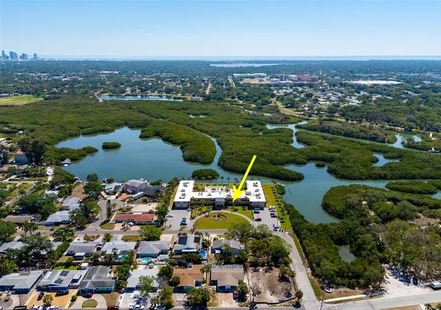 2nd image of 2900 45Th St S, GULFPORT, FL 33711