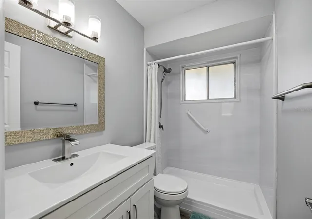 4th image of 2900 45Th St S, Gulfport, FL 33711