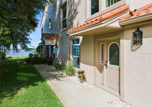 Photo 2 of Condo for sale at 75 Sunset View Dr #75, Winter Haven, FL 33884 | MLS# P4938635 | Listing updated on 2026-06-19