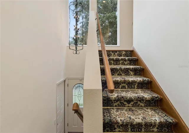 Photo 3 of Condo for sale at 75 Sunset View Dr #75, Winter Haven, FL 33884 | MLS# P4938635 | Listing updated on 2026-06-19