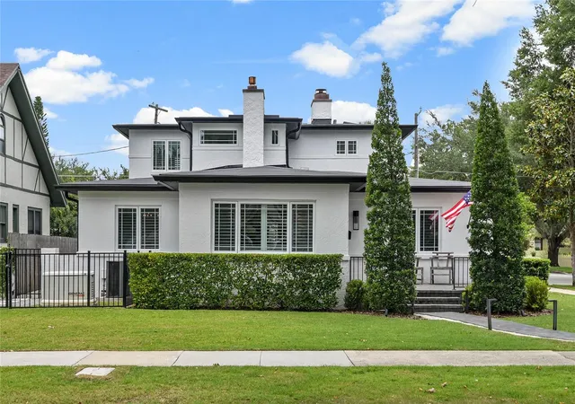 Photo 1 of Single family home for sale at 505 Westminster St, Orlando, FL 32803 | MLS# O6404982 | Listing updated on 2026-09-12