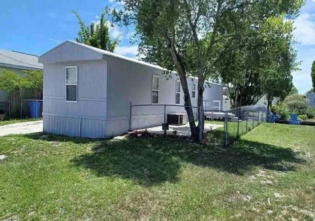 Photo 1 of Manufactured home for sale at 5830 Portsmouth Dr, Tampa, FL 33615 | MLS# TB8505360 | Listing updated on 2026-06-11