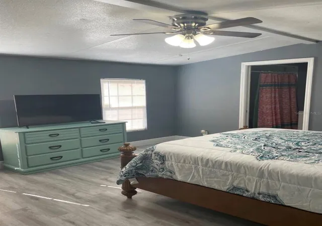 Photo 3 of Manufactured home for sale at 5830 Portsmouth Dr, Tampa, FL 33615 | MLS# TB8505360 | Listing updated on 2026-06-11