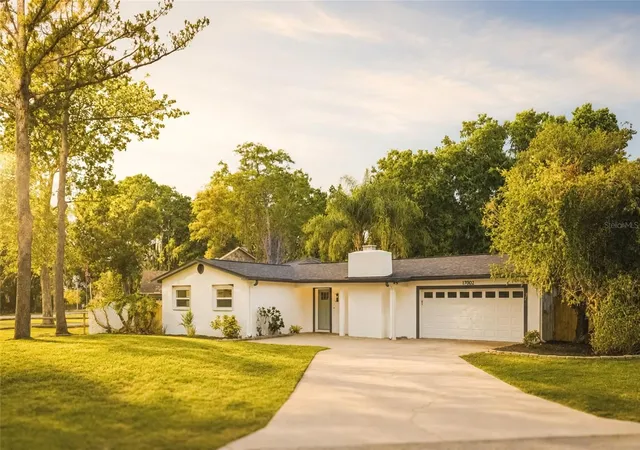 Photo 2 of Single family home for sale at 17002 Paula Ln, Lutz, FL 33558 | MLS# TB8505363 | Listing updated on 2026-09-28