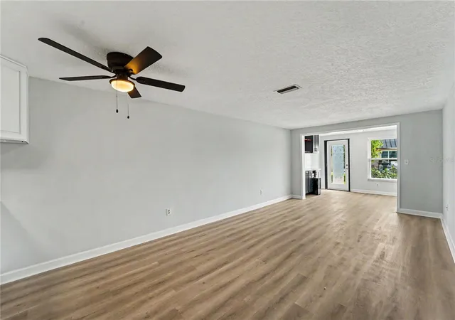 Listing Photo 5 - Condo for sale in building located at 4247 Stratford Dr, NEW PORT RICHEY, FL 34652