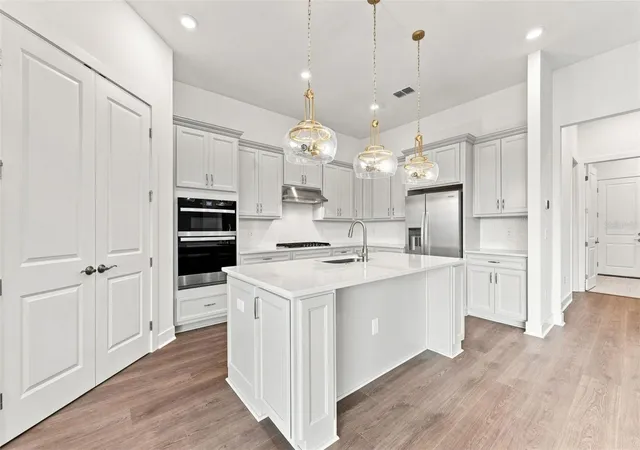 Photo 2 of Single family home for sale at 17056 Canary Trl, Parrish, FL 34219 | MLS# TB8505378 | Listing updated on 2026-10-28