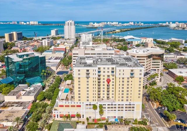 2nd image of 628 Cleveland St, Clearwater, FL 33755