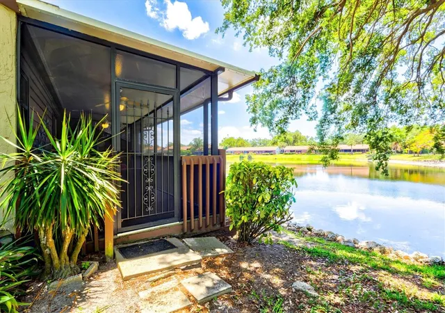 Photo 3 of Condo for sale at 4612 Park Lake Ter N, Bradenton, FL 34209 | MLS# A4692622 | Listing updated on 2026-10-09