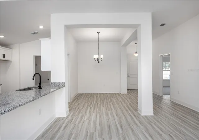 5th image of 25005 Sw 250Th Pl, Newberry, FL 32669 | MLS# GC540091