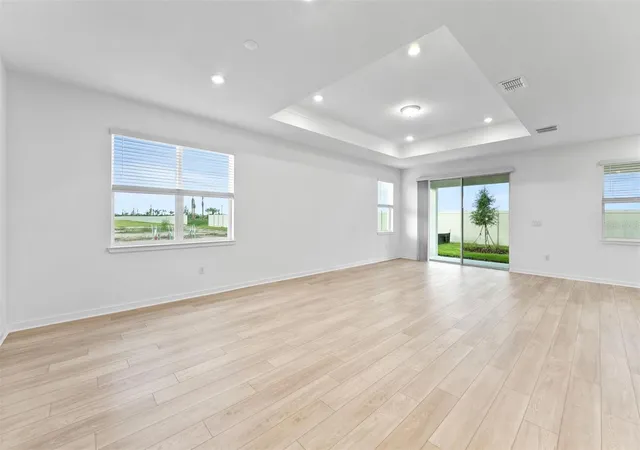 Photo 4 of Single family home for sale at 16816 Harmony River Ln, Parrish, FL 34219 | MLS# TB8505416 | Listing updated on 2026-10-04