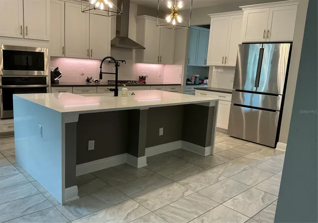 2nd image of 19457 Redwood Point Dr, Tampa, FL 33647 | MLS# O6405067