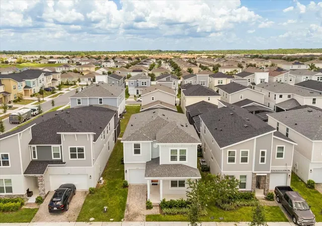 3rd image of 2337 Salty Winds Wy, Kissimmee, FL 34747 | MLS# O6405073