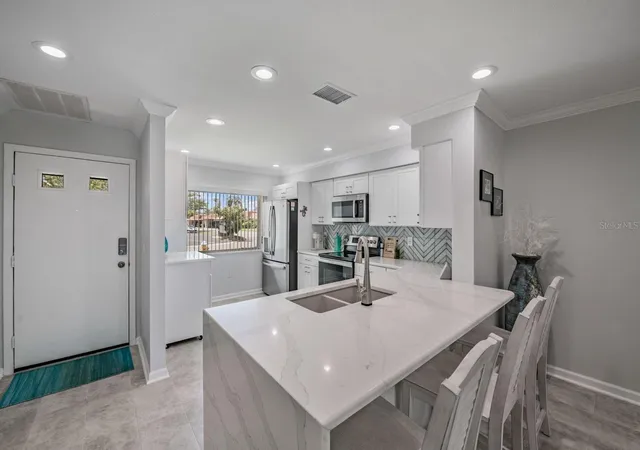 3rd image of 19029 US Hwy 19 N #27A, Clearwater, FL 33764 | MLS# TB8505436