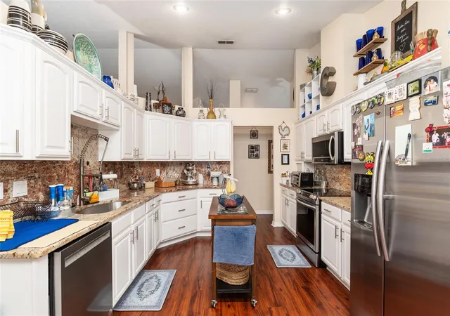 Photo 2 of Single family home for sale at 275 Se 34th Place, Ocala, FL 34471 | MLS# OM724126 | Listing updated on 2026-06-27