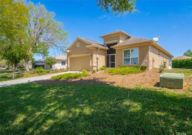 Homes for sale in Lecanto, FL | 2163 N Brentwood Cir, Lecanto, FL 34461 | MLS# OM724127