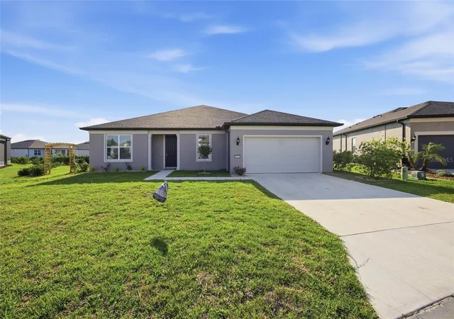 Photo 1 of Single family home for sale at 6064 Sw 86th Terrace Rd, Ocala, FL | MLS# OM724128 | Listing updated on 2026-08-11