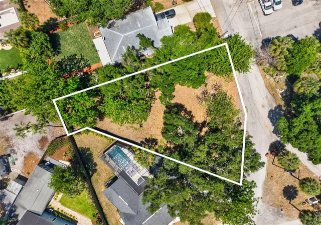 1st image of 2604 N Cleveland St, Tampa, FL 33609 | MLS# TB8505442