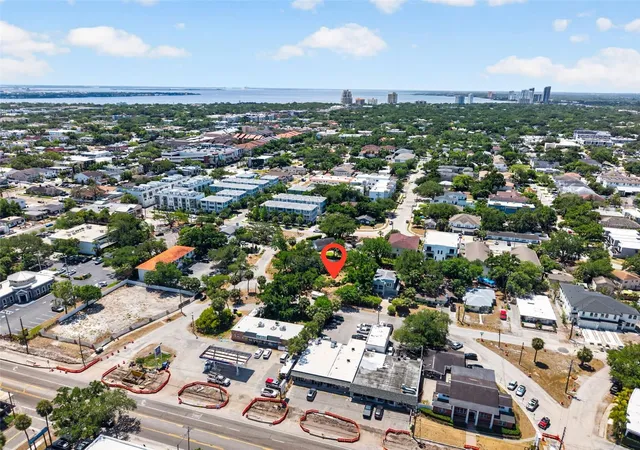 2nd image of 2604 N Cleveland St, Tampa, FL 33609 | MLS# TB8505442