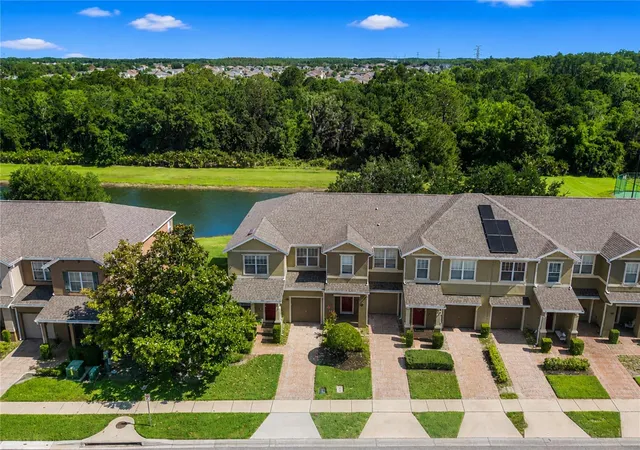 Photo 4 of Townhouse for sale at 1355 Honey Blossom Dr, Orlando, FL 32824 | MLS# O6405087 | Listing updated on 2026-09-19