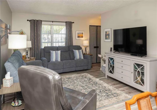Photo 4 of House for sale at 6024 Coral Way, Bradenton, FL 34207 | MLS# A4692630 | Listing updated on 2026-09-26