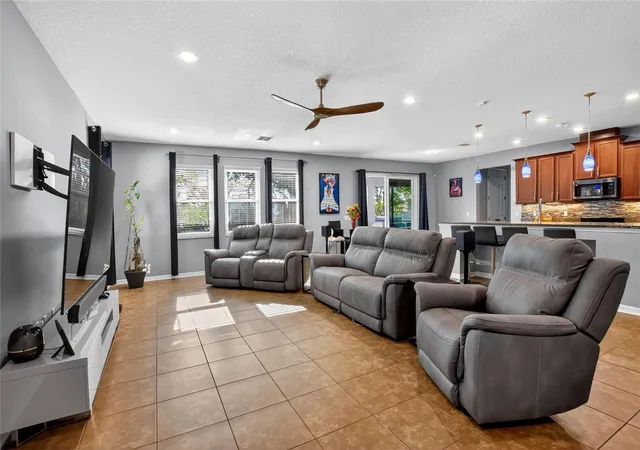 2nd image of 232 Magneta Loop, Auburndale, FL 33823 | MLS# O6405101