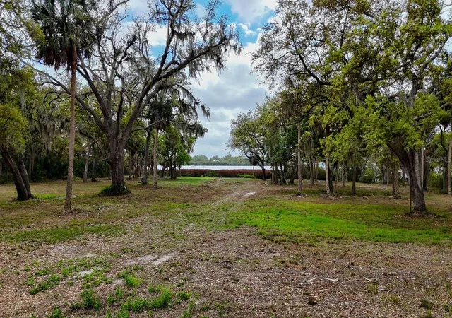 3rd image of 7013 & 7015 Riverview Dr, Riverview, FL 33578 | MLS# TB8505465