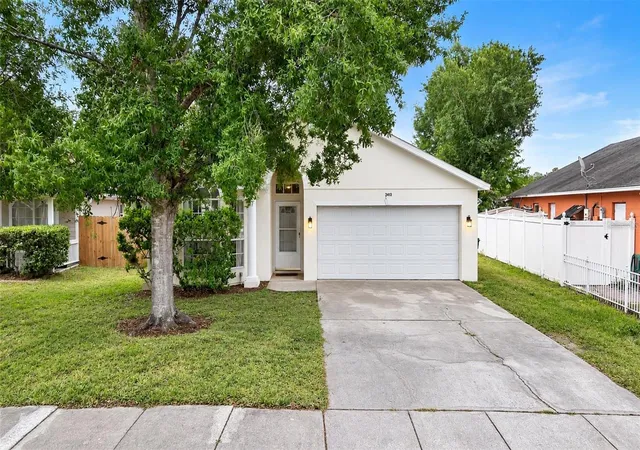 Photo 2 of Single family home for sale at 2413 Radnor Ave, Orlando, FL 32826 | MLS# O6405112 | Listing updated on 2026-09-28