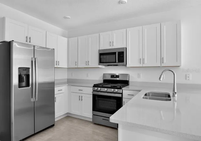 5th image of 379 Cornerstone Dr, Groveland, FL 34736 | MLS# O6405113