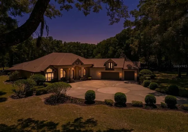 Photo 2 of Single family home for sale at 1640 SE 91st Place, Ocala, FL 34480 | MLS# OM724136 | Listing updated on 2026-10-15