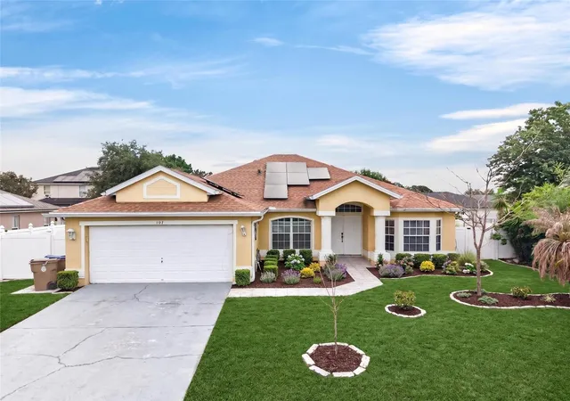 Homes for sale in Kissimmee, FL | 107 Bianca Ct, Kissimmee, FL 34758 | MLS# O6405120