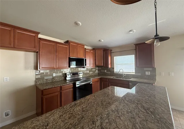 5th image of 2370 Dovesong Trace Dr, Ruskin, FL 33570 | MLS# TB8505484