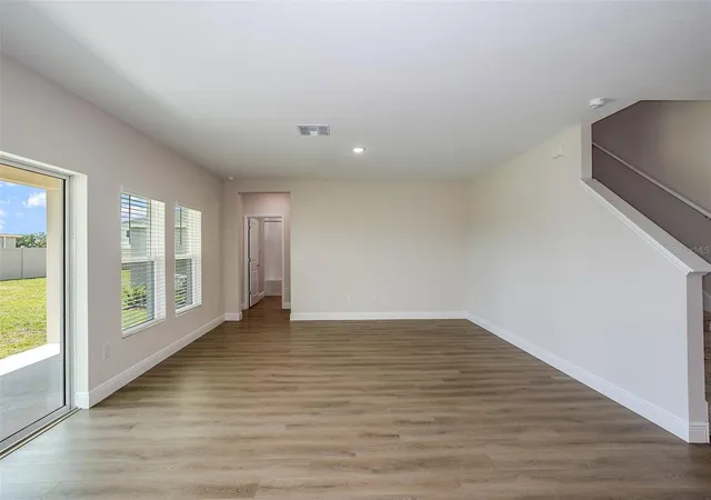 3rd image of 9886 Annunciation Dr, Wesley Chapel, FL 33545 | MLS# TB8505493