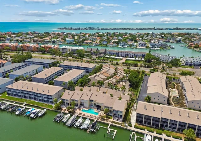 Homes for sale in Saint Petersburg, FL | 487 Pinellas Bayway S #207, Saint Petersburg, FL 33715 | MLS# TB8505494