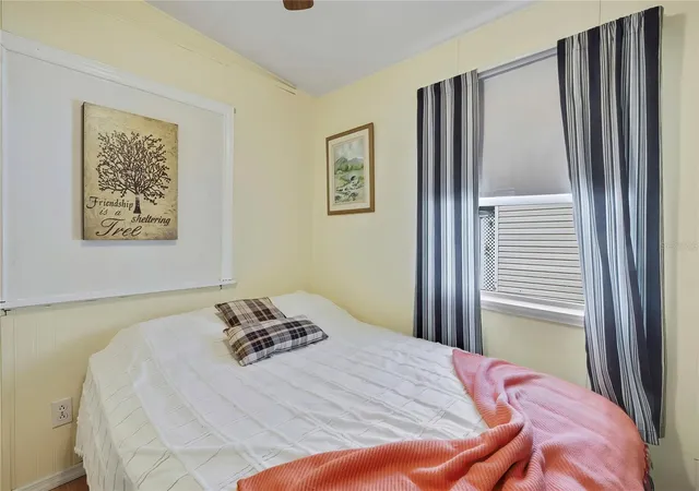 Photo 4 of Manufactured home for sale at 800 32nd Avenue S #606, Saint Petersburg, FL 33705 | MLS# TB8505505 | Listing updated on 2026-07-24