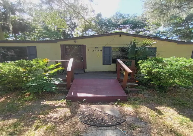Homes for sale in Lake Panasoffkee, FL | 3128 Cr 418, Lake Panasoffkee, FL 33538 | MLS# TB8505512